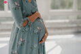 Tehotenské šaty na dojčenie Two Ways Midi Dress Eucalyptus