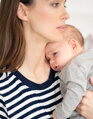 Tehotenské šaty na dojčenie Seraphine Greyson Navy Stripes