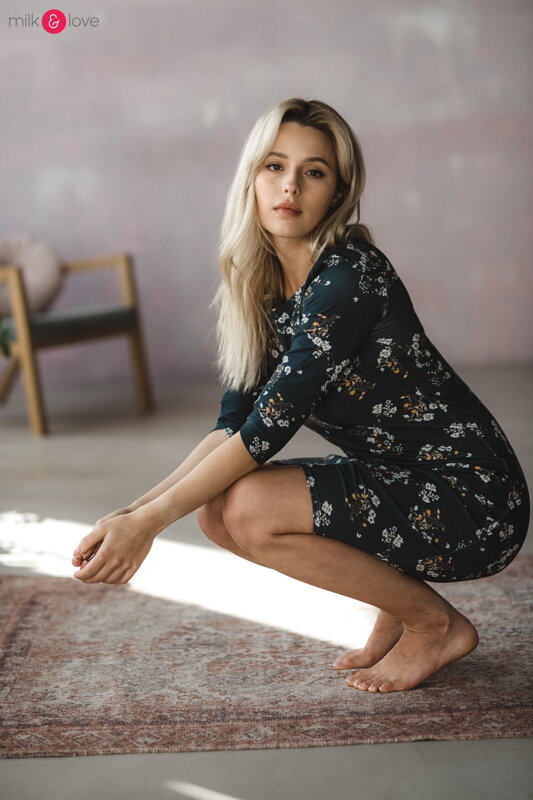 Šaty na dojčenie Milky Dress 3/4 Navy Flowers