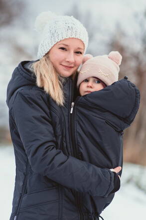 Zimná bunda na nosenie detí vpredu ZORA čierna