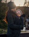 Elsa - mikina, sveter na nosenie detí vpredu, čierny melír